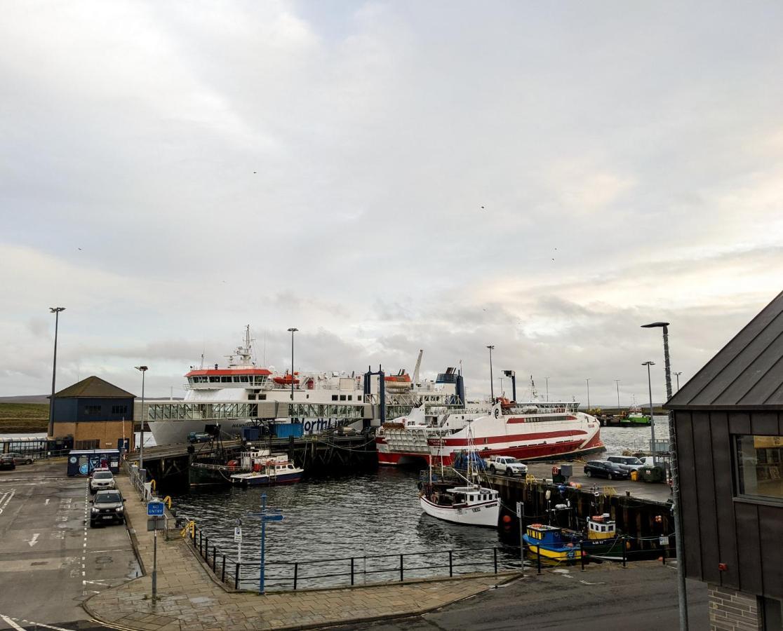 Ferry Inn Stromness Eksteriør billede