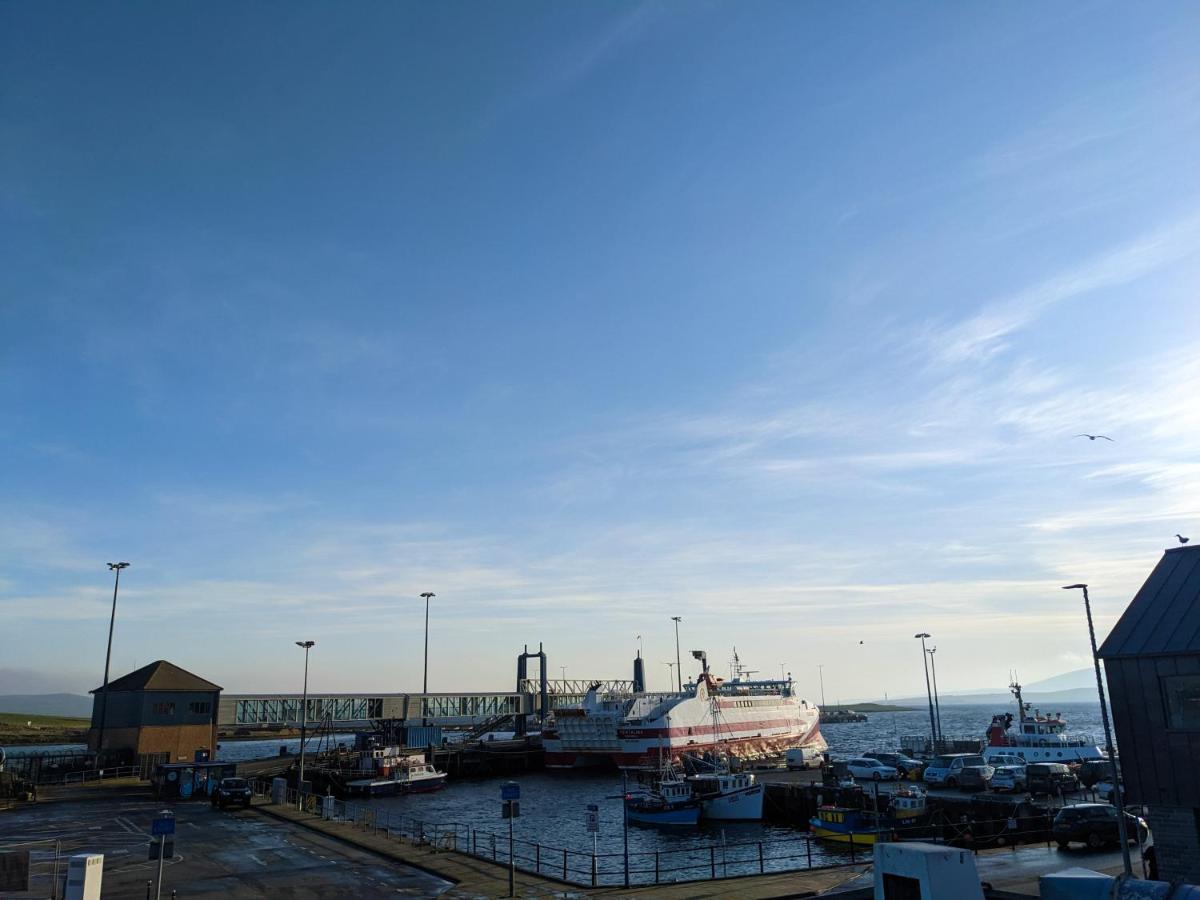 Ferry Inn Stromness Eksteriør billede